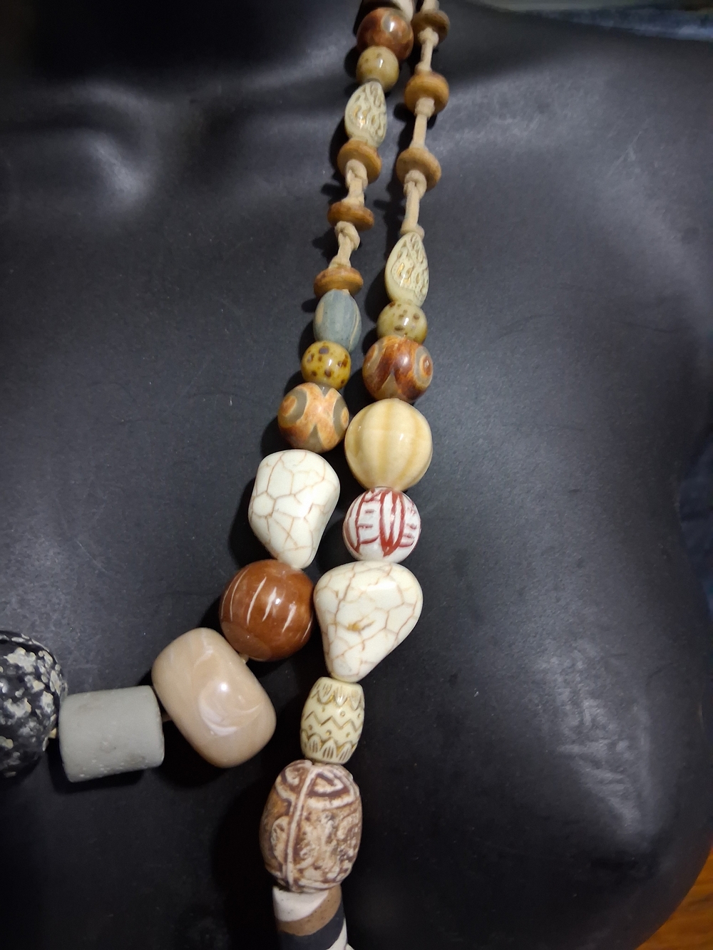 Vintage Rare Handmade Multicolor Stone & Wood Bead Necklace - Neutral Tones - Picture 7 of 16